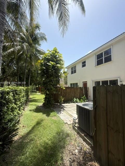 2245 NE 42nd Avenue — photo 11