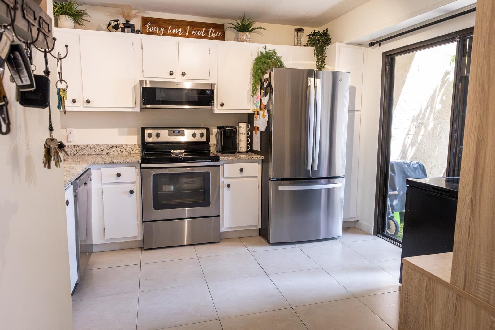 803 LAKEVIEW Circle, Royal Palm Beach, FL 33411 photo 13