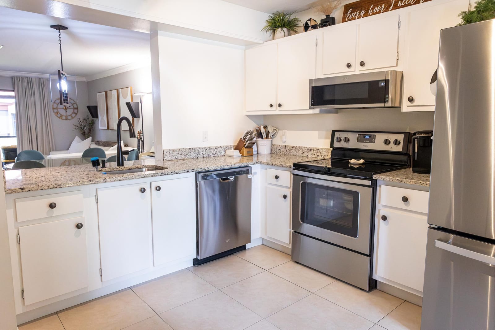 803 LAKEVIEW Circle, Royal Palm Beach, FL 33411 photo 10