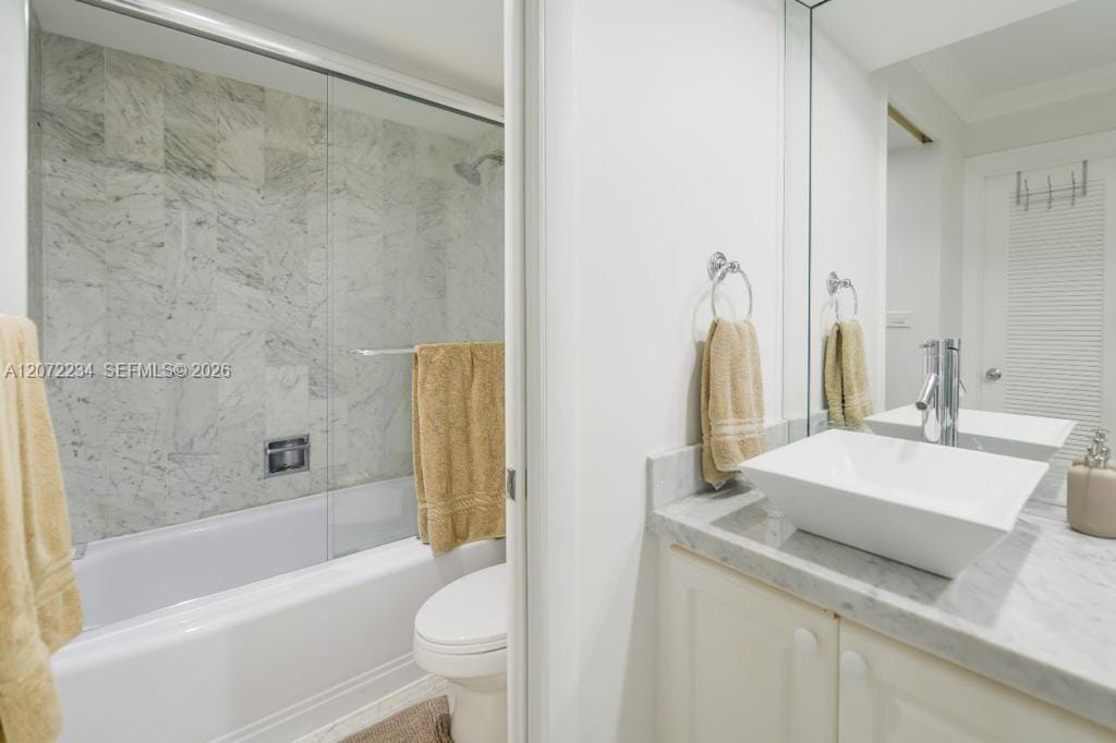 1121 Crandon Boulevard D206 — photo 11