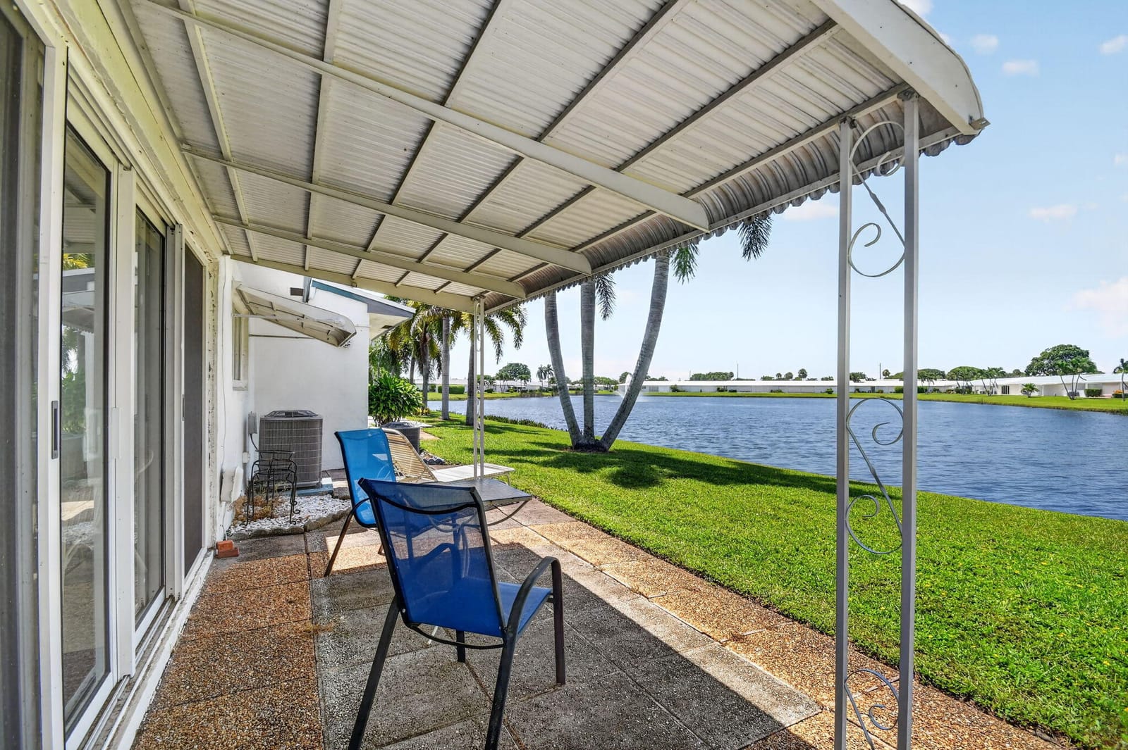701 SW LAKE Court 109, Boynton Beach, FL 33426