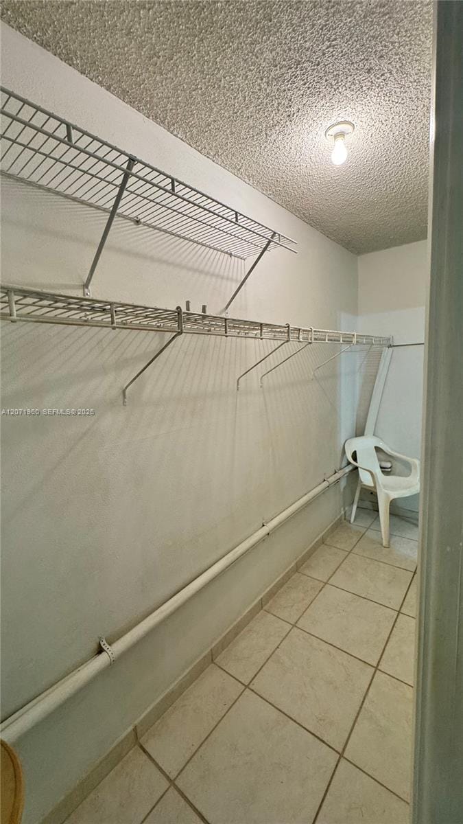 160 NE 203rd Terrace E20 — photo 2