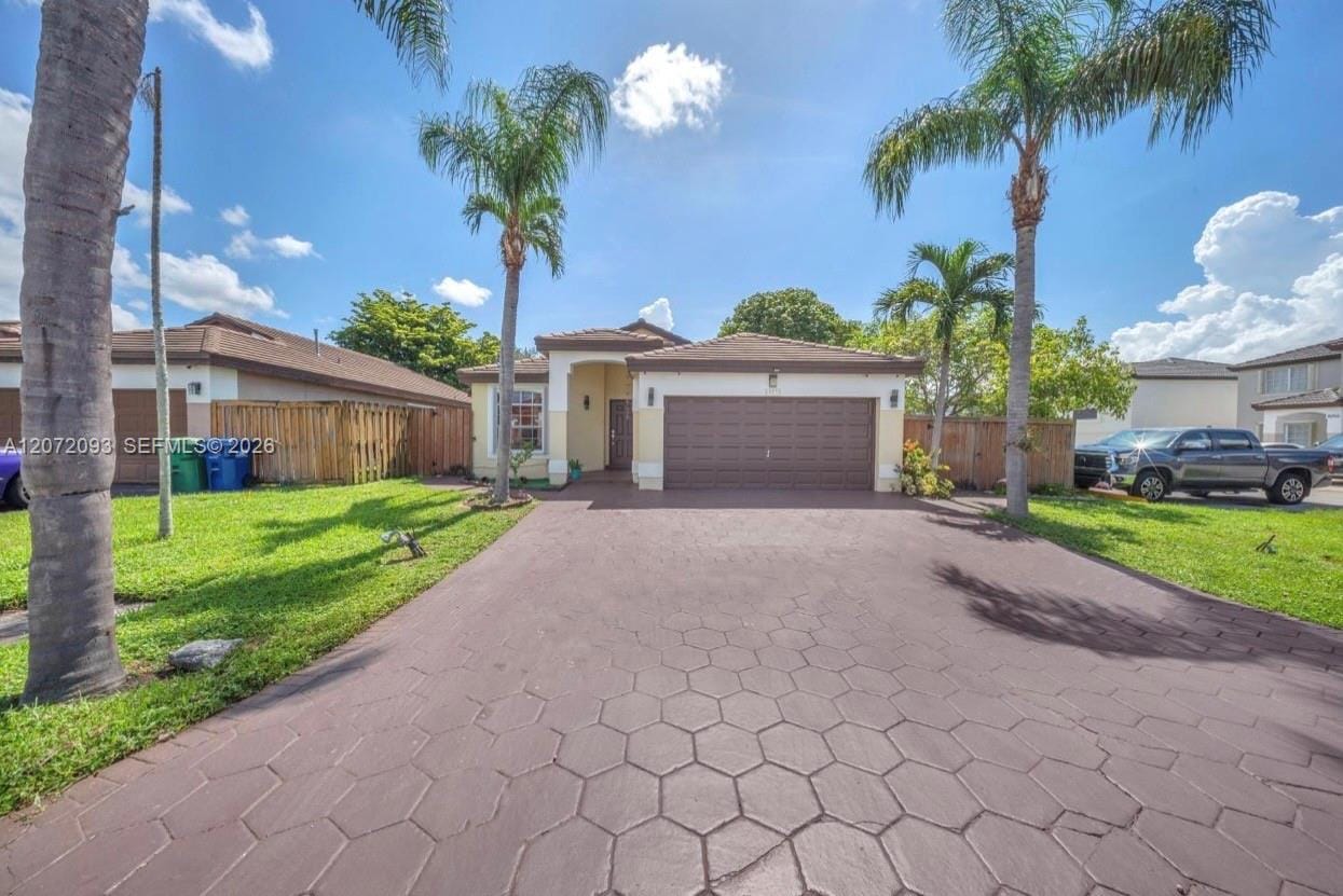 19573 NW 82nd Place, Hialeah, FL 33015