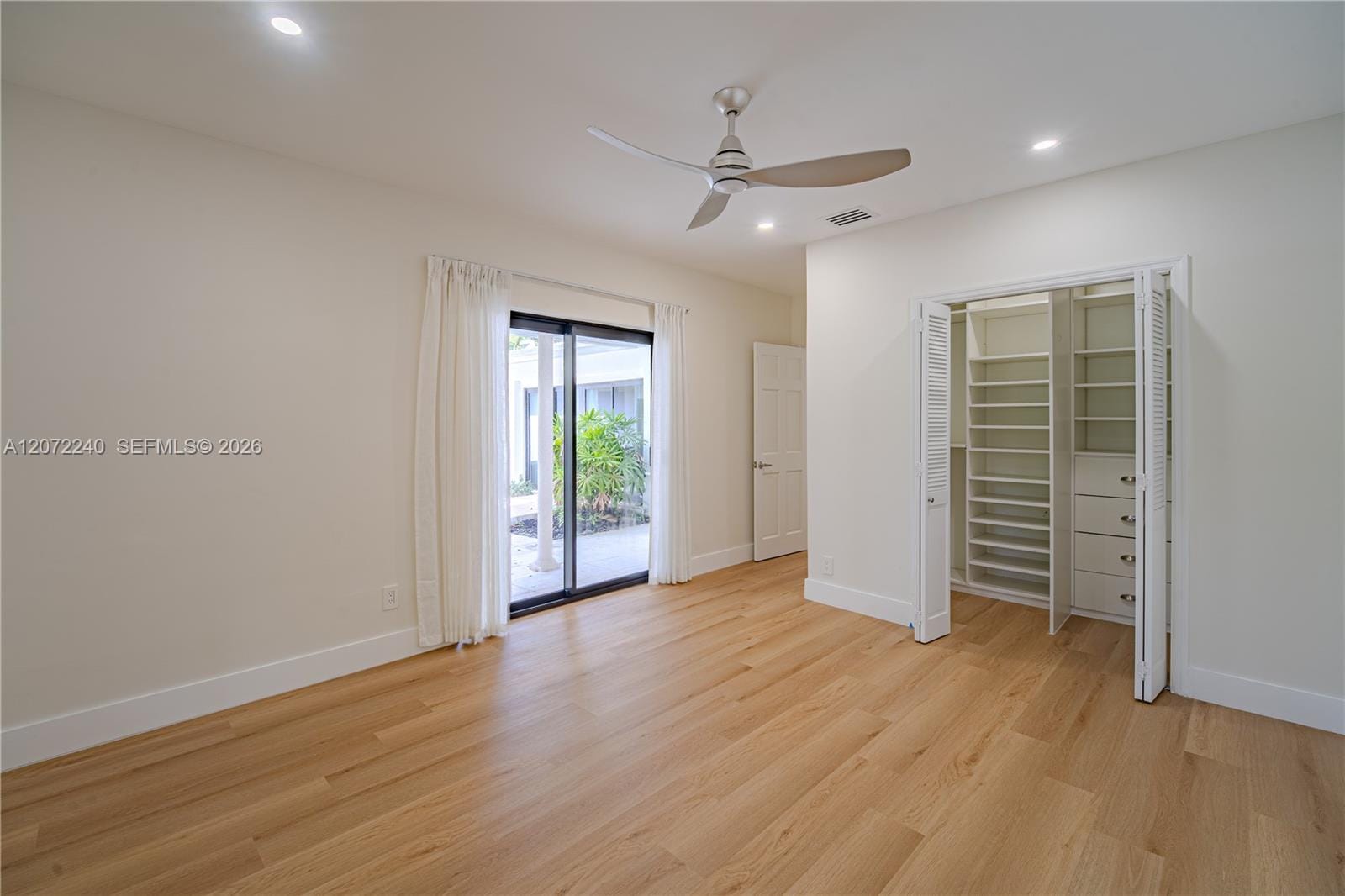 1825 Alamanda Drive, North Miami, FL 33181 photo 13
