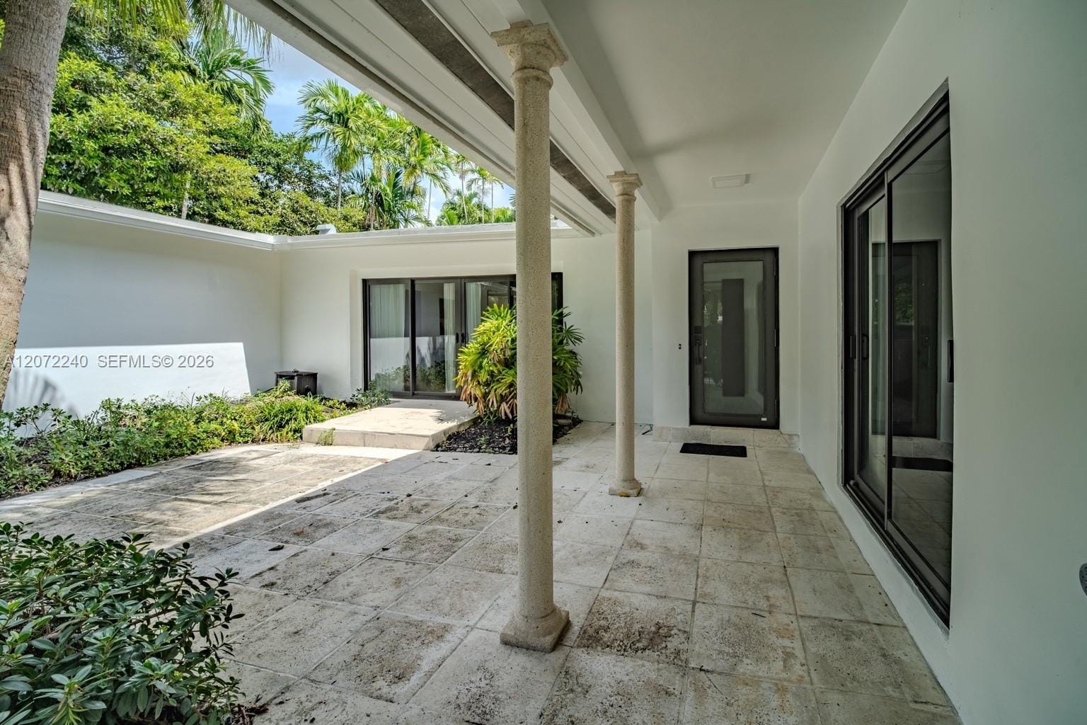 1825 Alamanda Drive, North Miami, FL 33181 photo 22