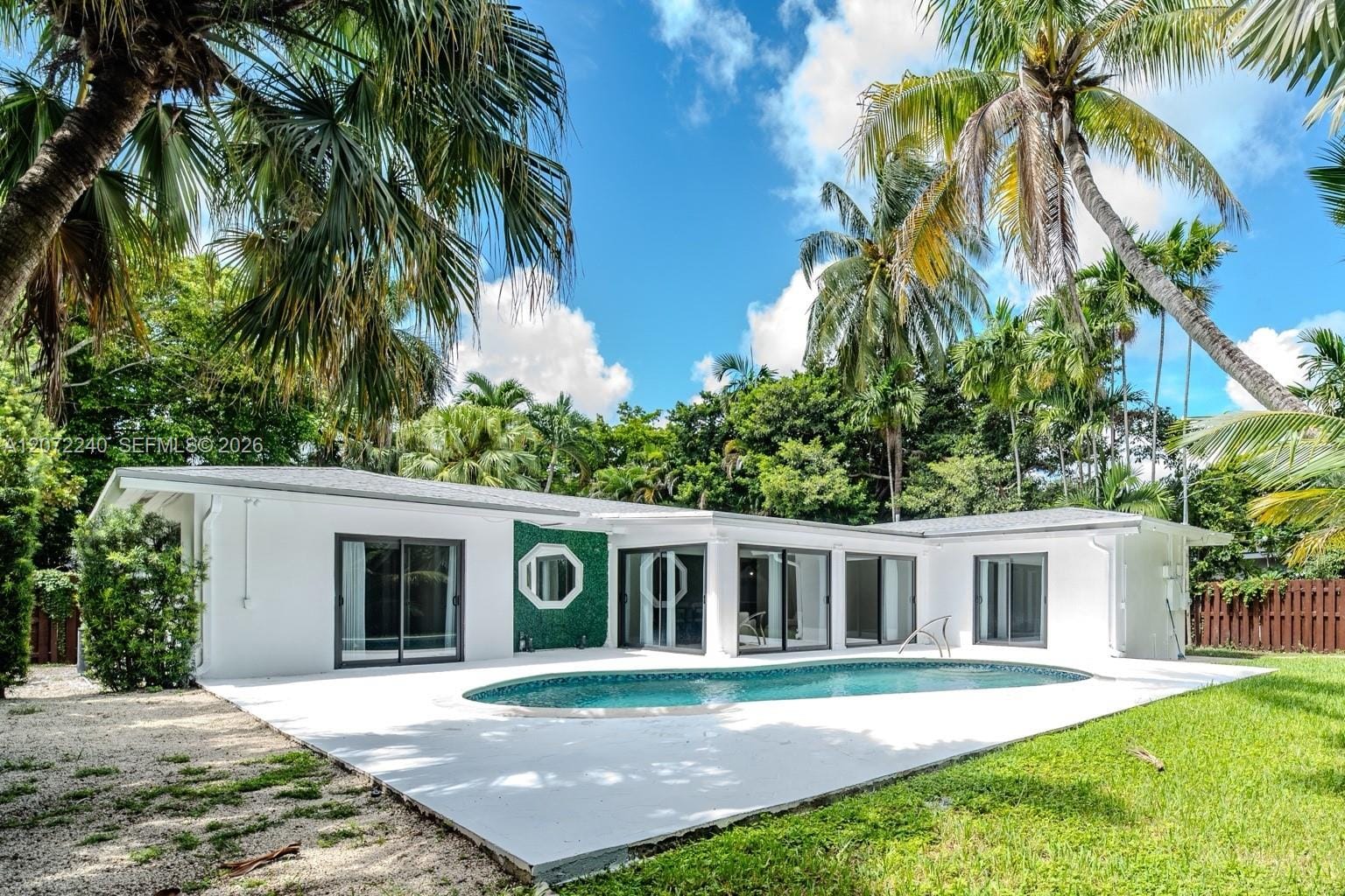 1825 Alamanda Drive, North Miami, FL 33181