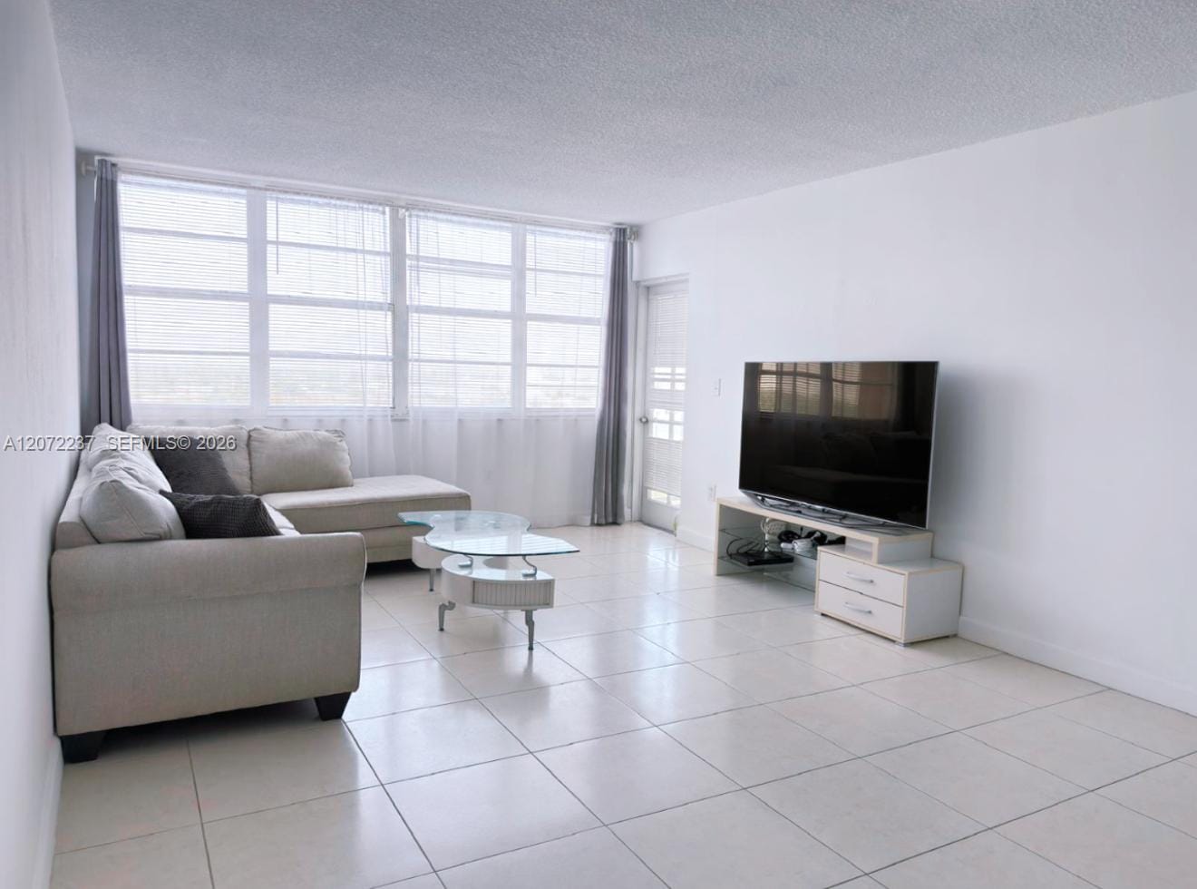 1301 NE Miami Gardens Drive 1404W — photo 6