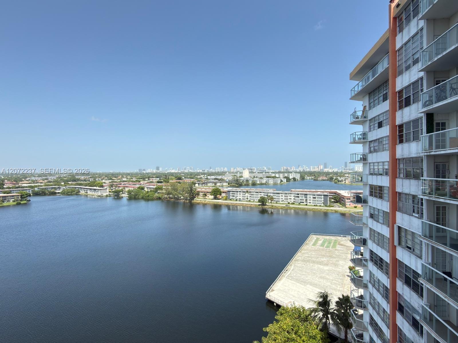 1301 NE Miami Gardens Drive 1404W