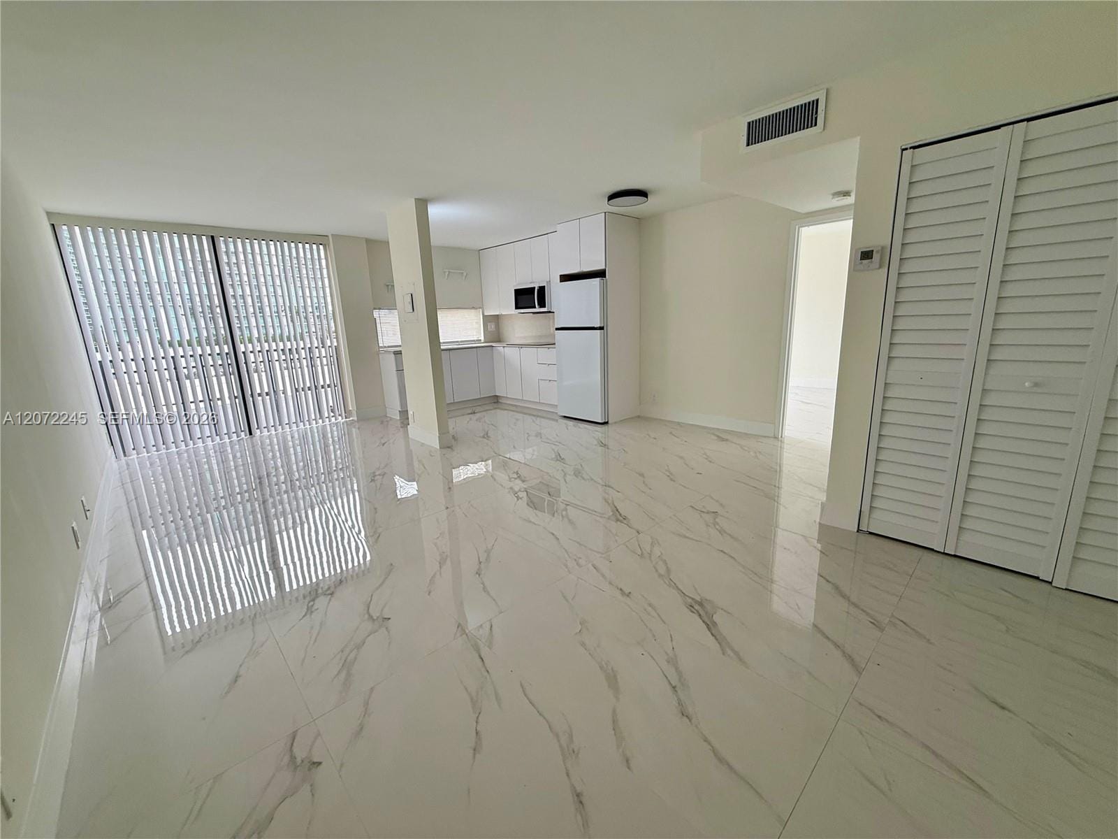 16909 N Bay Road 817, Sunny Isles Beach, FL 33160
