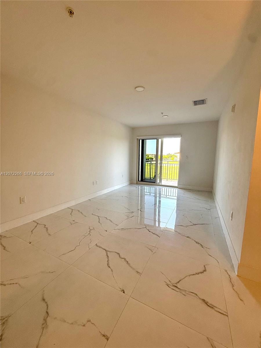 10950 NW 82nd Street 318, Doral, FL 33178 photo 3