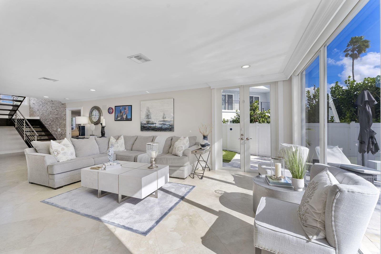 910 JASMINE Drive, Delray Beach, FL 33483 photo 7