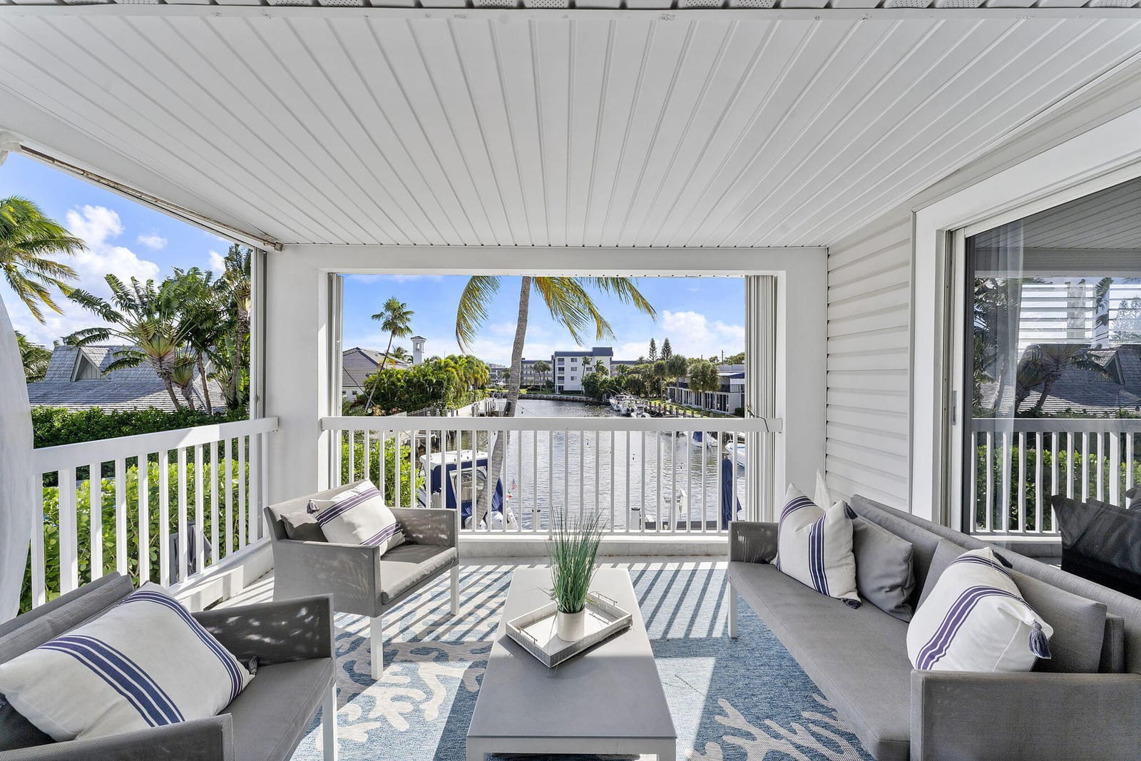 910 JASMINE Drive, Delray Beach, FL 33483
