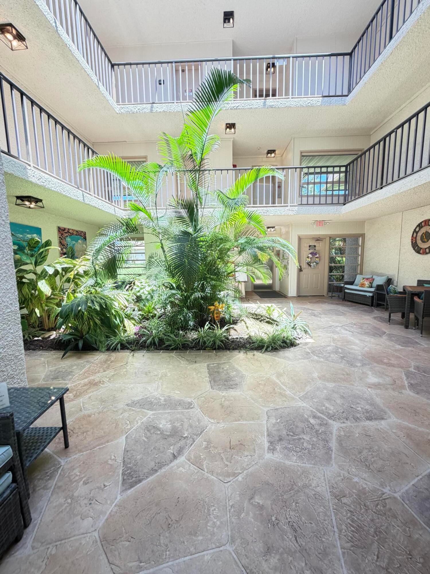 1800 SE Saint Lucie Boulevard 9-305 — photo 3
