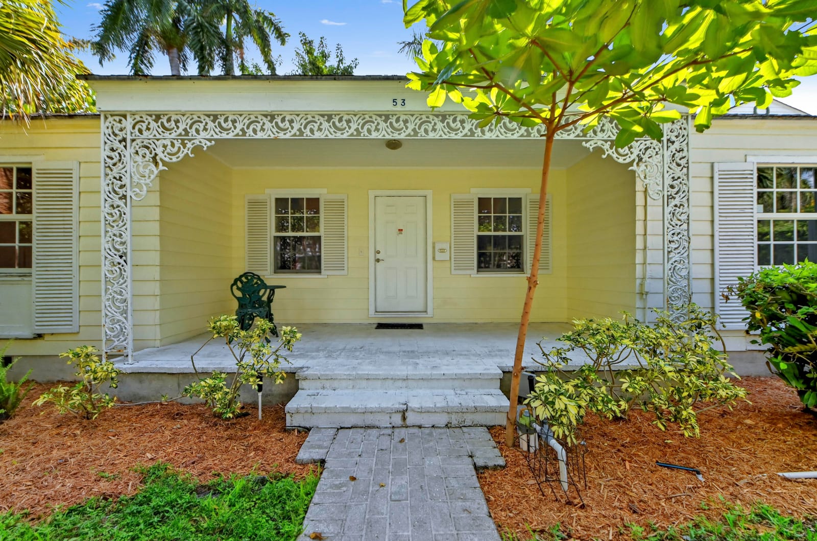 53 Palm Square, Delray Beach, FL 33483 photo 2