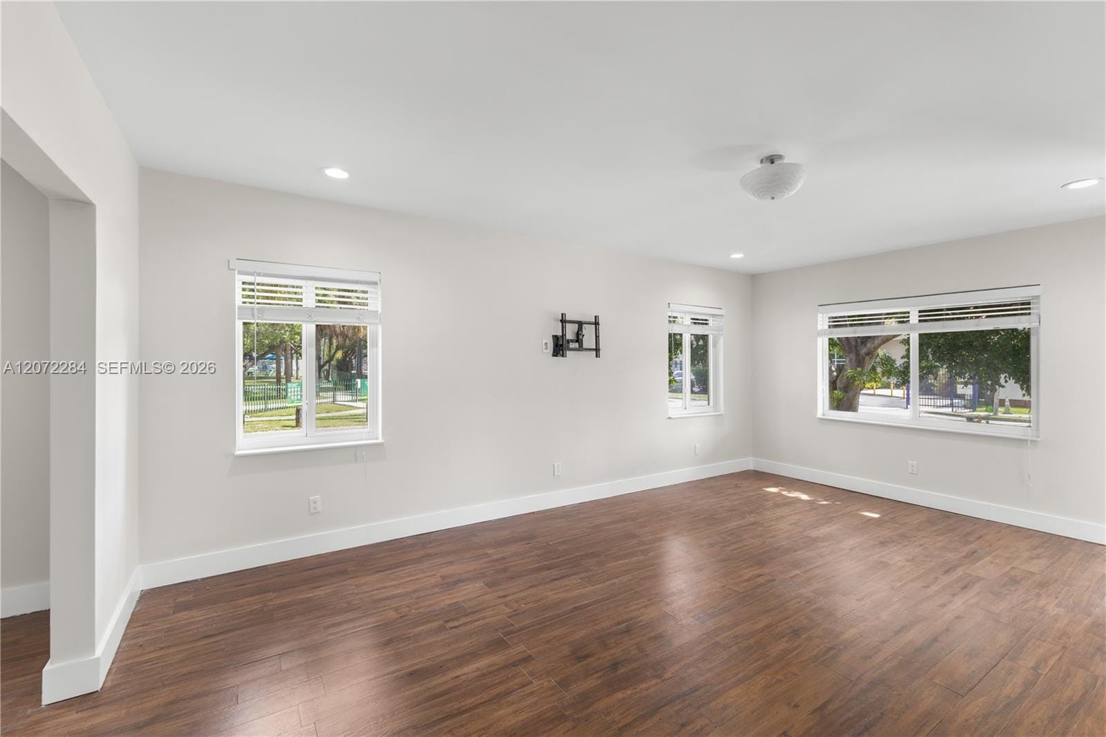 5990 NE 5th Avenue, Miami, FL 33137 photo 18
