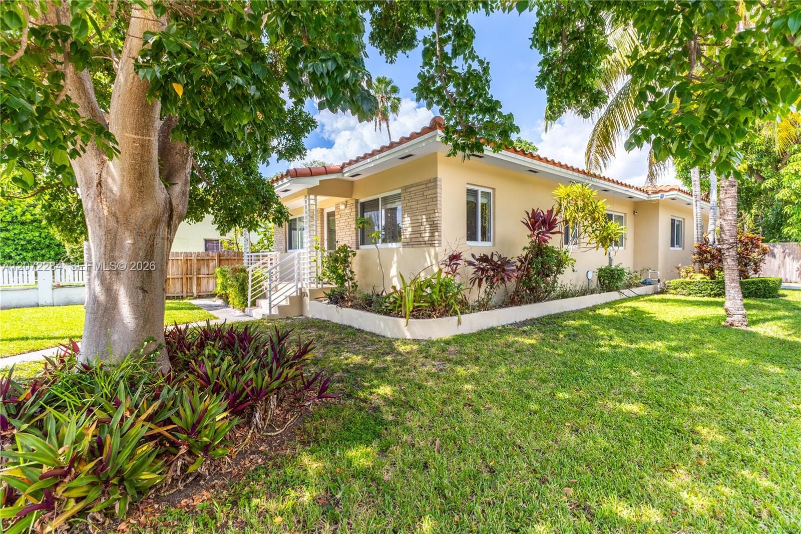 5990 NE 5th Avenue, Miami, FL 33137 photo 3
