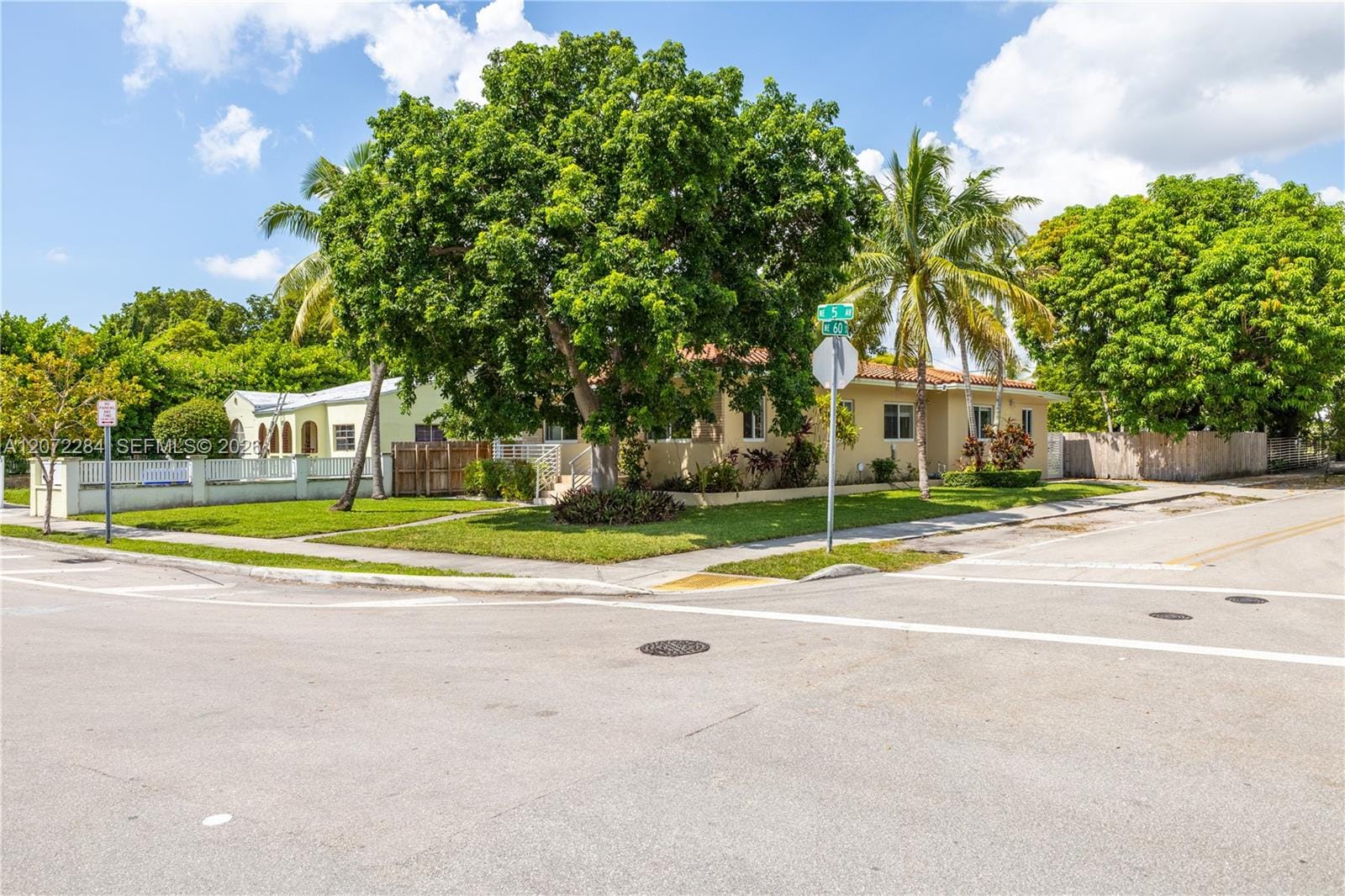 5990 NE 5th Avenue, Miami, FL 33137 photo 5