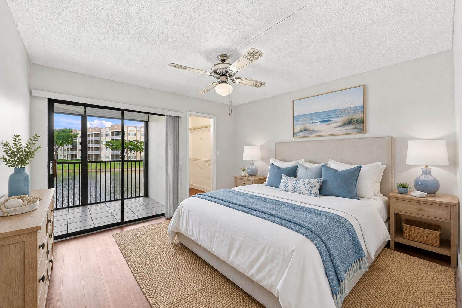 7432 ASHMONT Circle 208 — photo 3