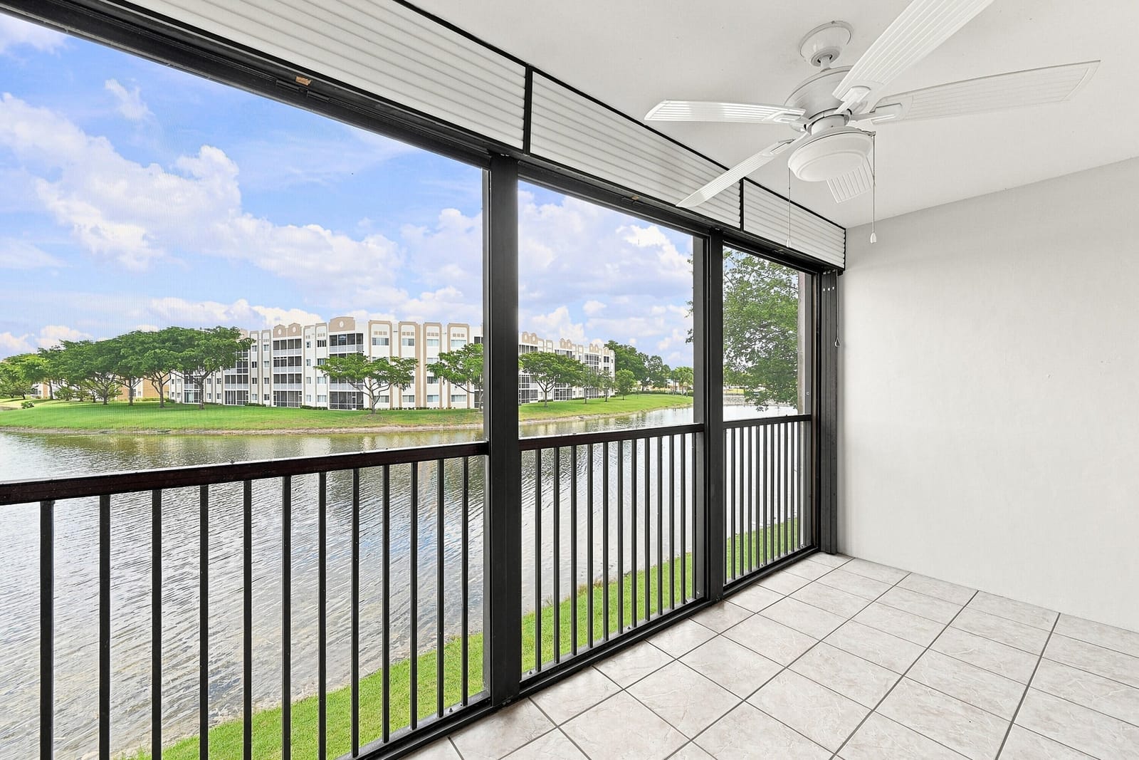 7432 ASHMONT Circle 208, Tamarac, FL 33321 photo 27