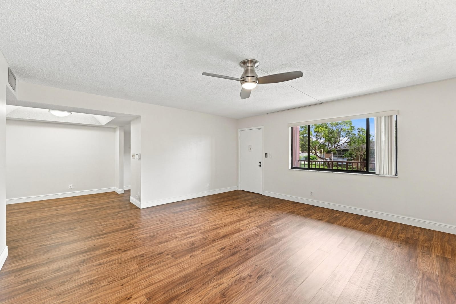7432 ASHMONT Circle 208 — photo 7