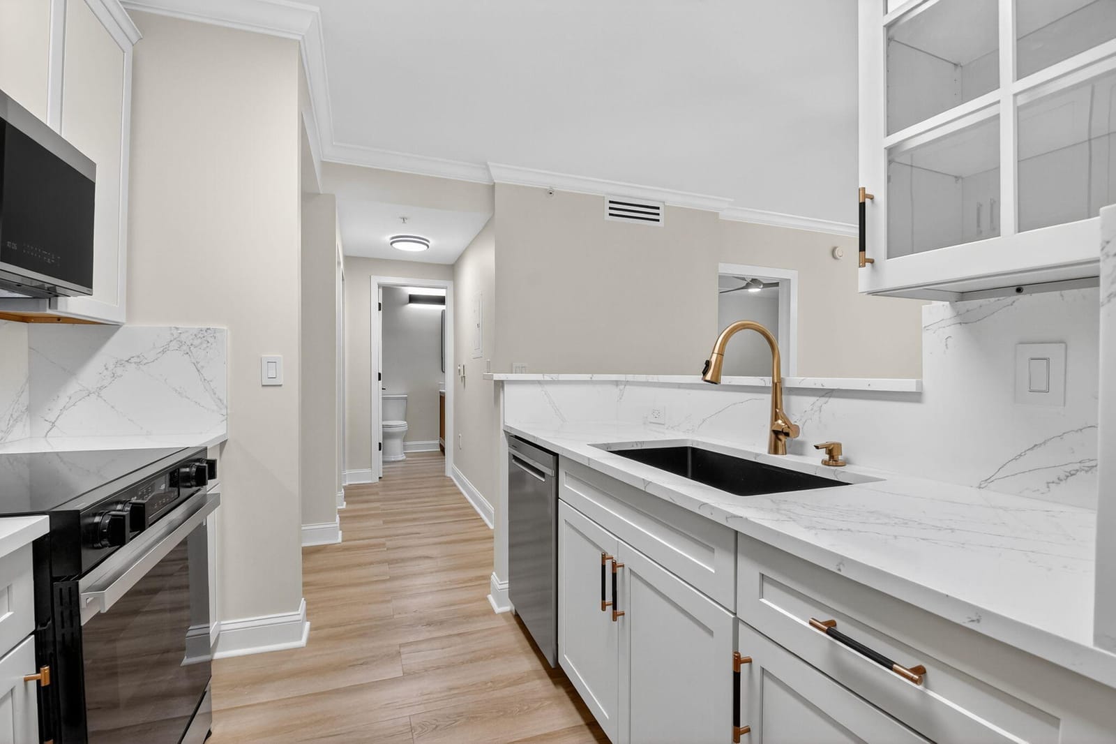 630 S SAPODILLA Avenue 412 — photo 12