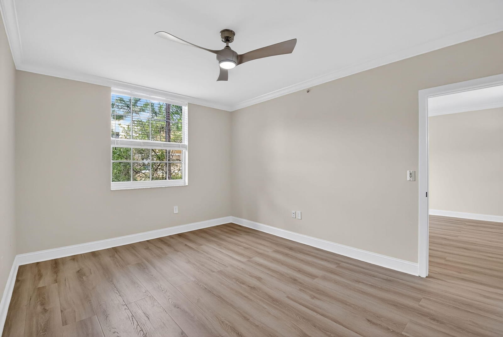 630 S SAPODILLA Avenue 412, West Palm Beach, FL 33401 photo 17