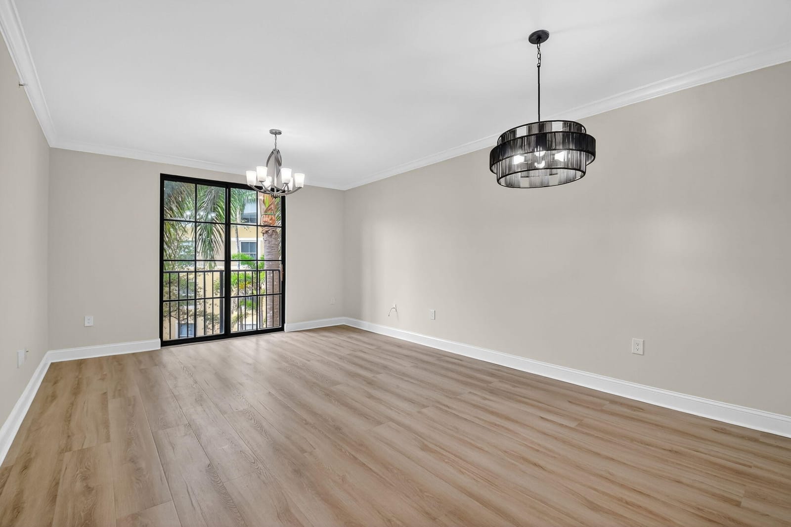 630 S SAPODILLA Avenue 412 — photo 4