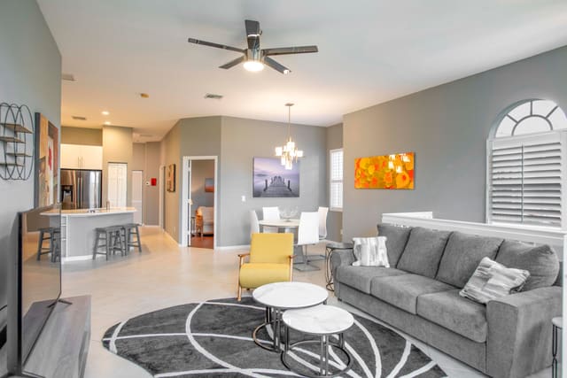 4931 Bonsai Circle 211, Palm Beach Gardens, FL 33418