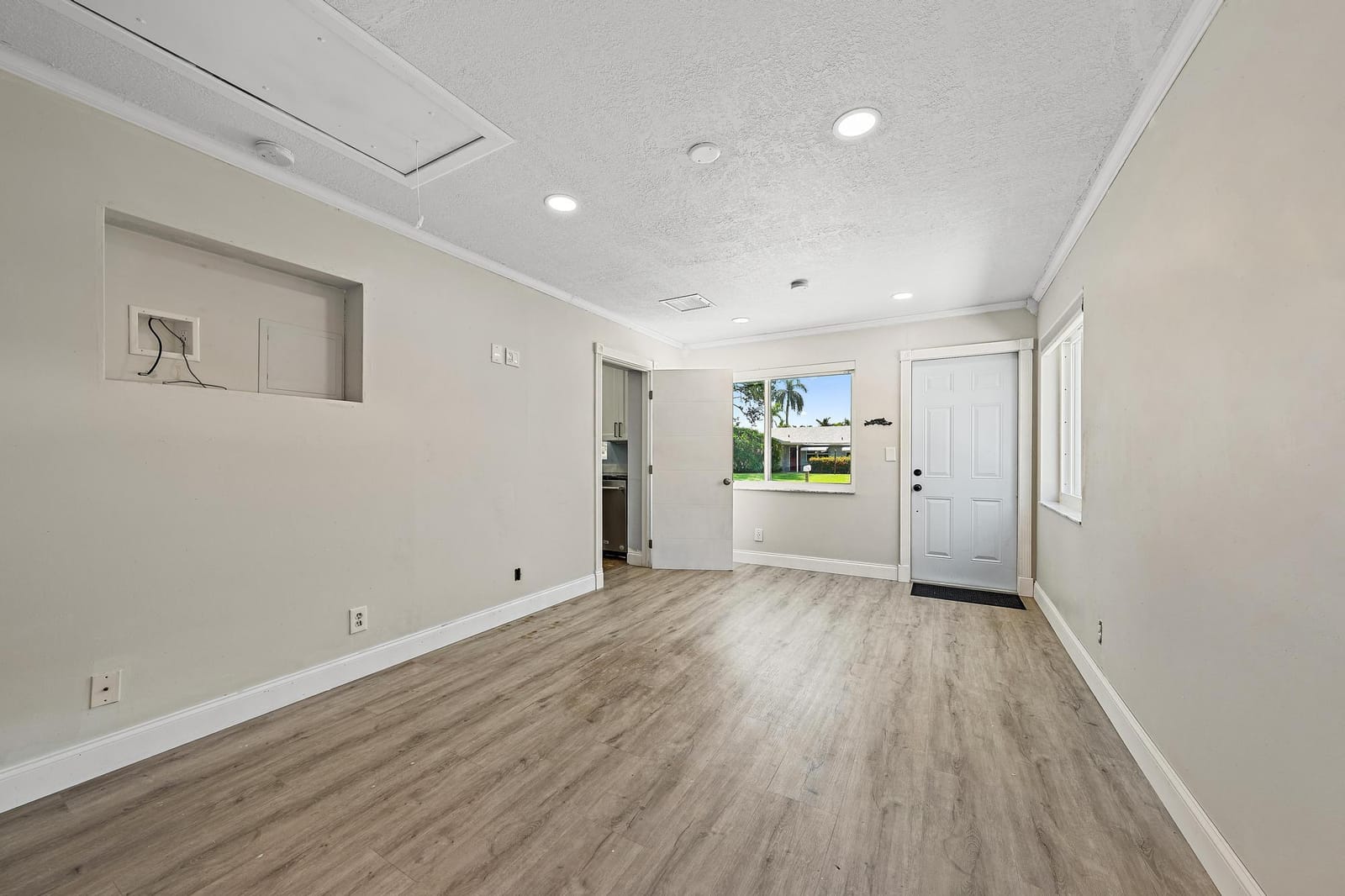1 WINDSOR Road W, Jupiter, FL 33469 photo 11