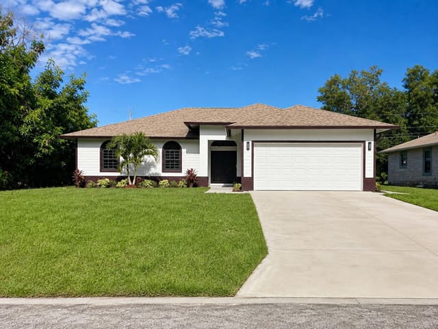 2356 30TH Avenue SW, Lakewood Terrace, Vero Beach, FL