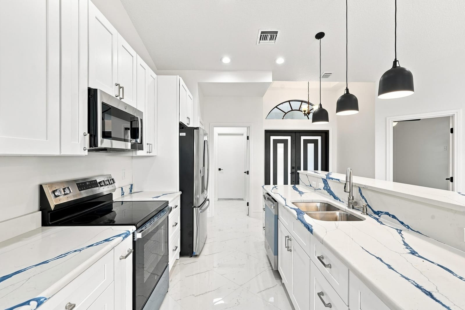 2356 30TH Avenue SW, Vero Beach, FL 32968 photo 9