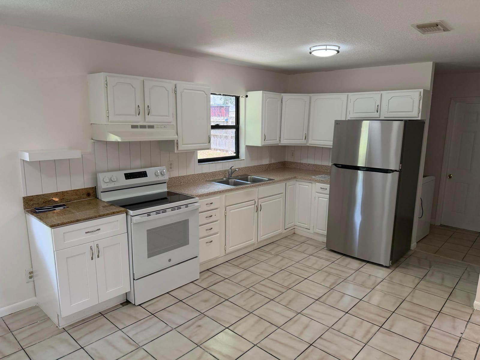 17359 SAPP Place — photo 4