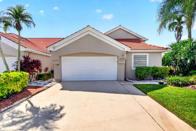 6203 Bear Creek Court, Lake Worth, FL 33467
