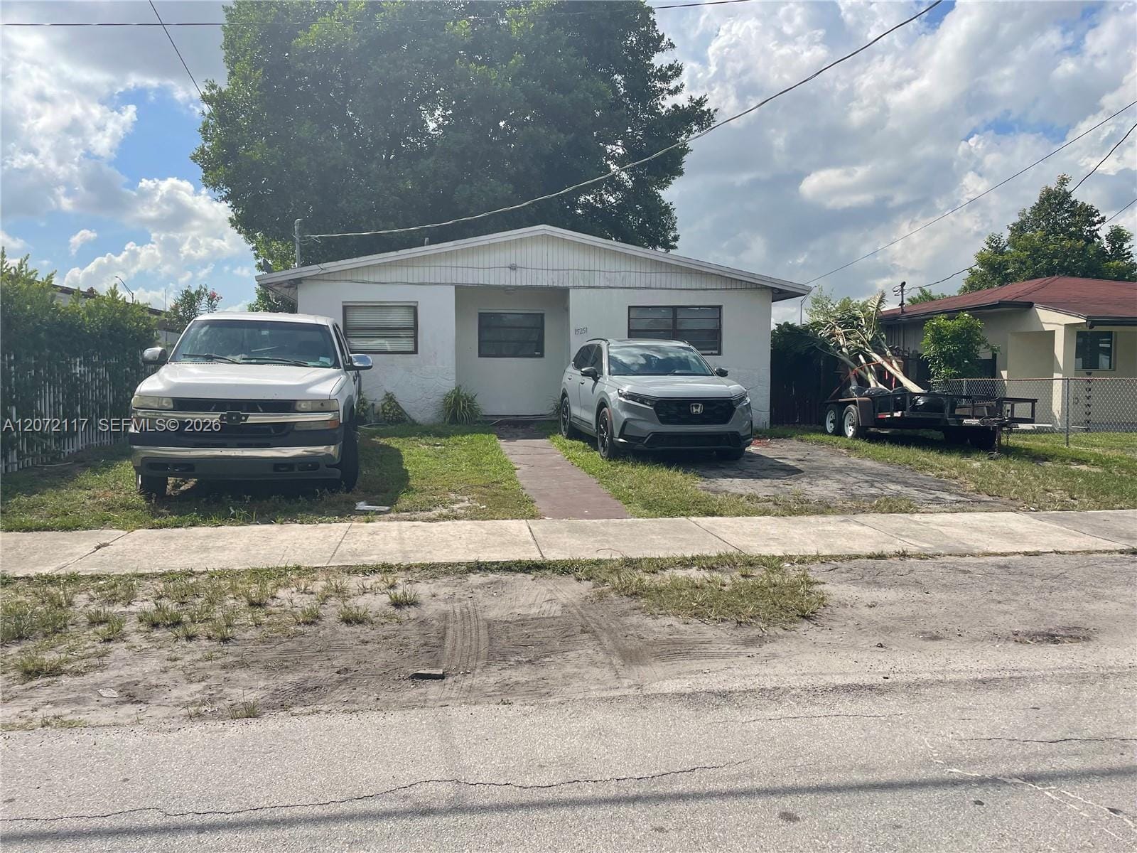 15251 Railroad Drive — photo 1