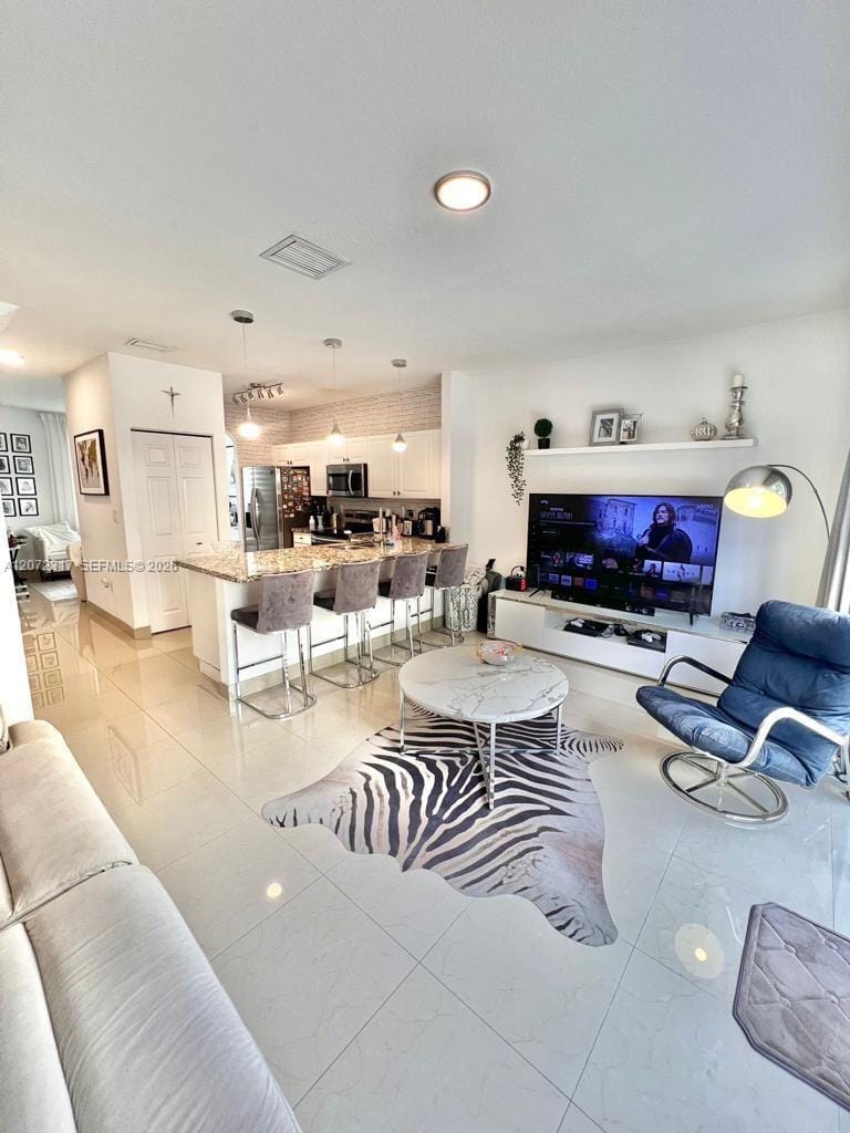 3355 NE 13th Cir Drive 105-28, Homestead, FL 33033
