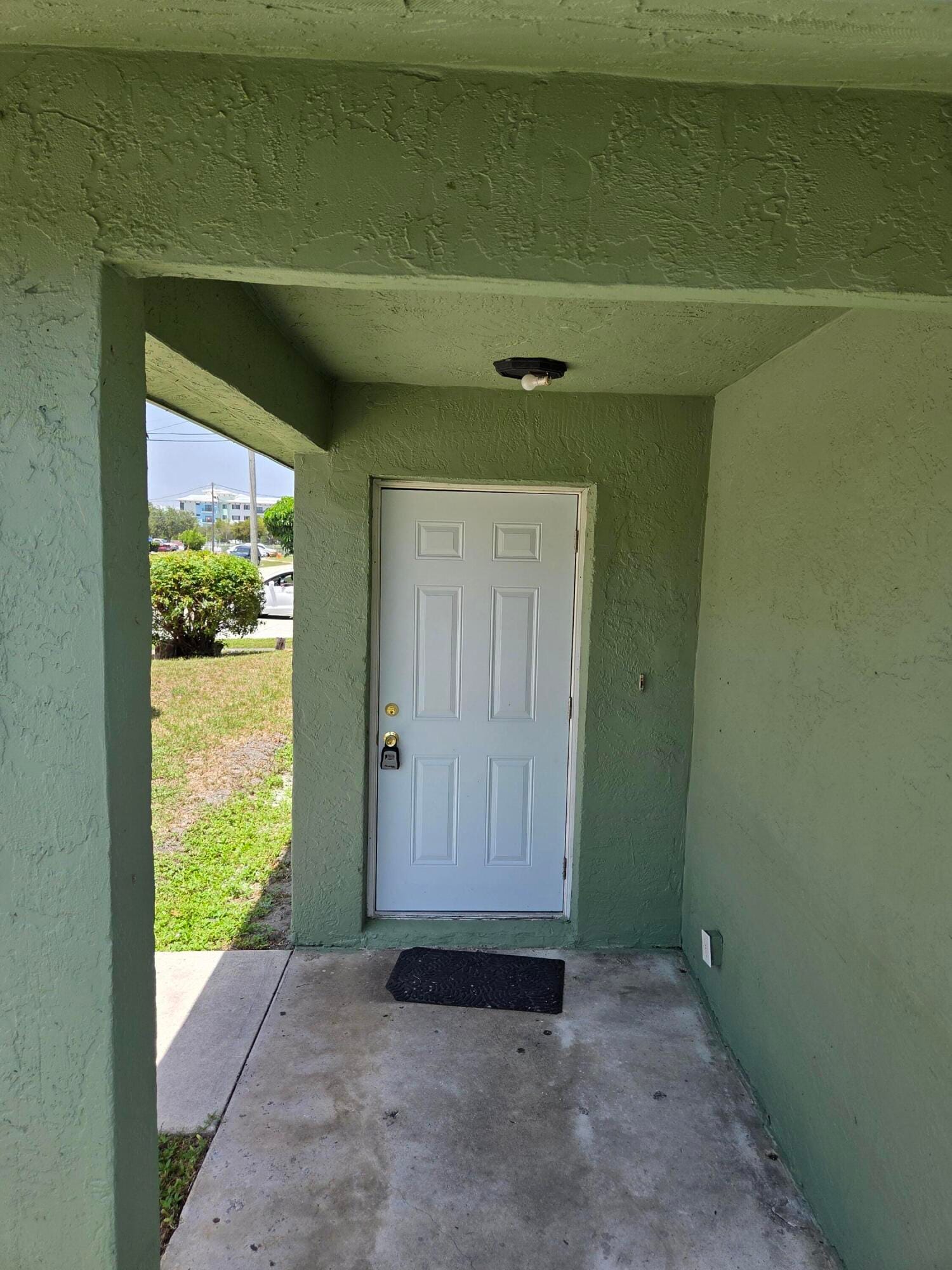 734 NE 1ST Street — photo 4