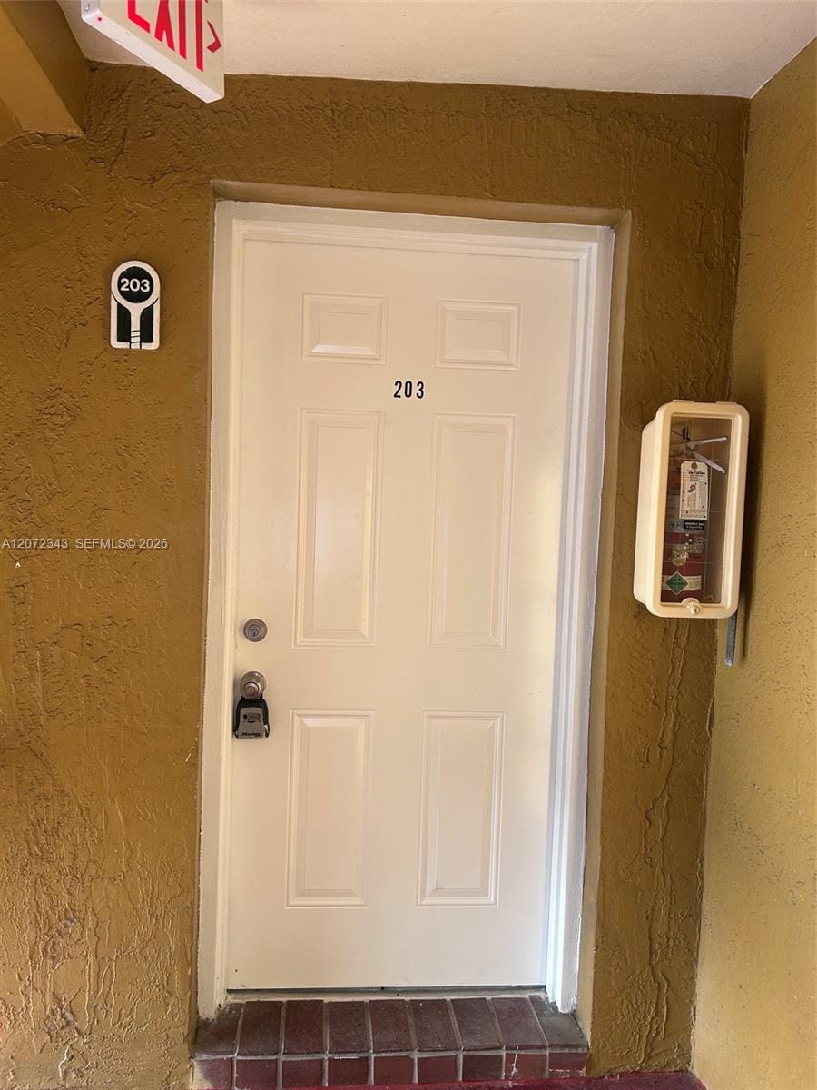 15630 SW 80th Street I-203, Miami, FL 33193 photo 3