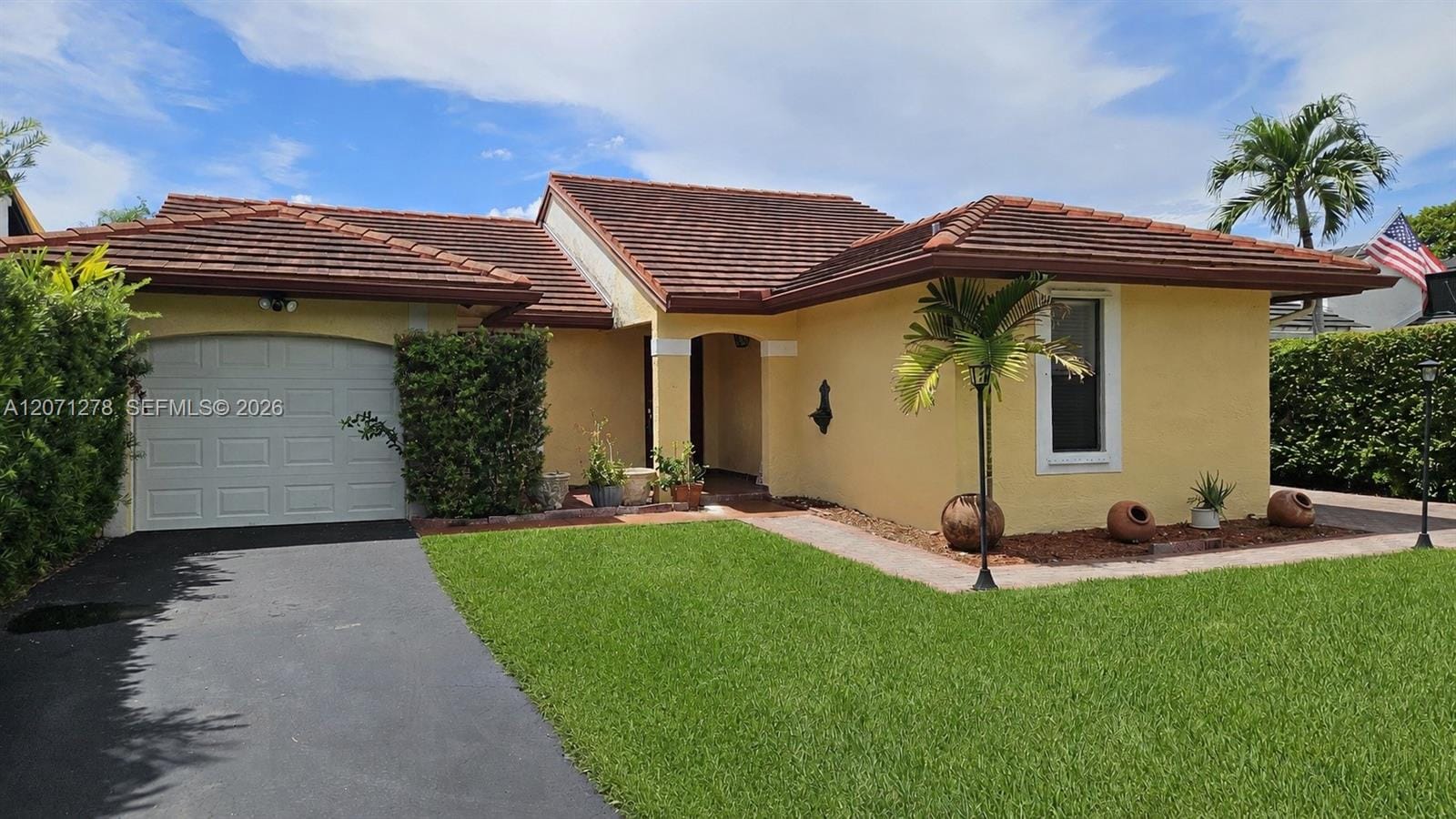 7142 SW 103rd Ct Circle, Miami, FL 33173 - photo 1 of 7