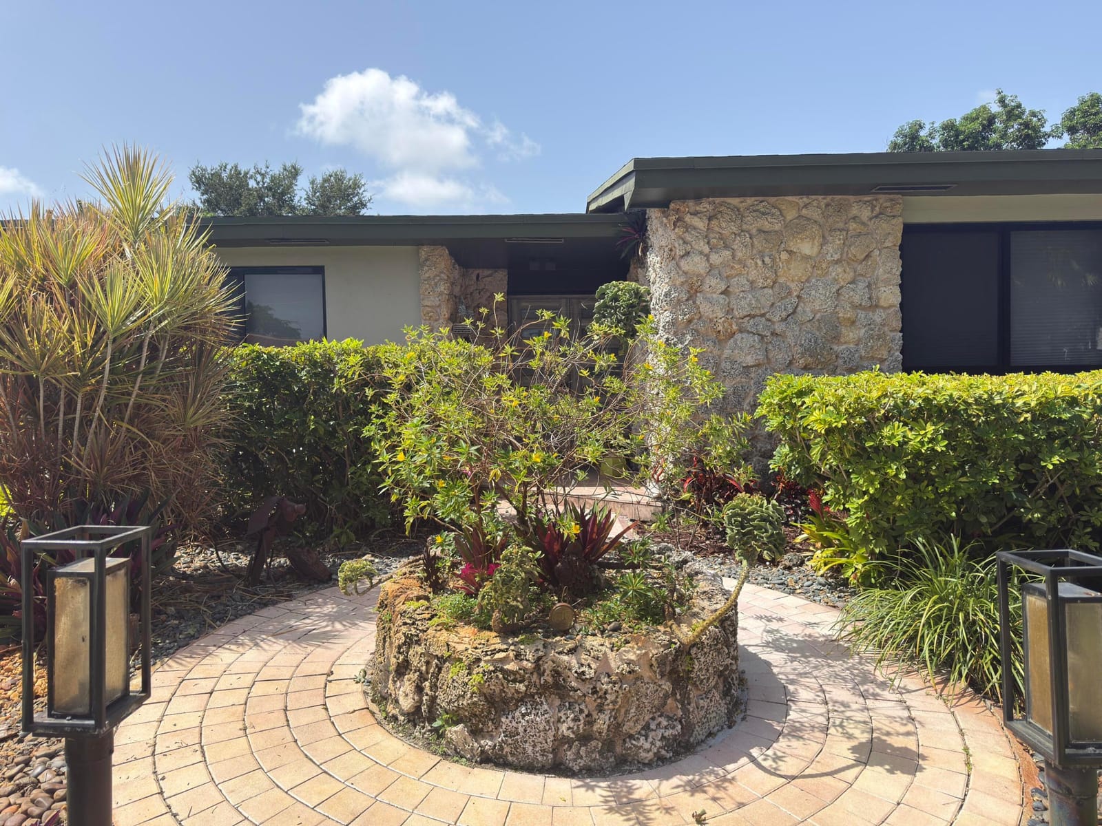 1970 NE 198TH Terrace, Miami, FL 33179