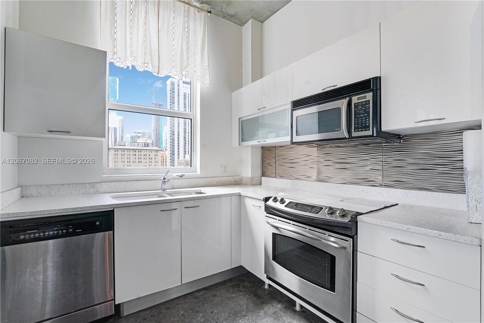 133 NE 2nd Avenue 1102, Miami, FL 33132 photo 5