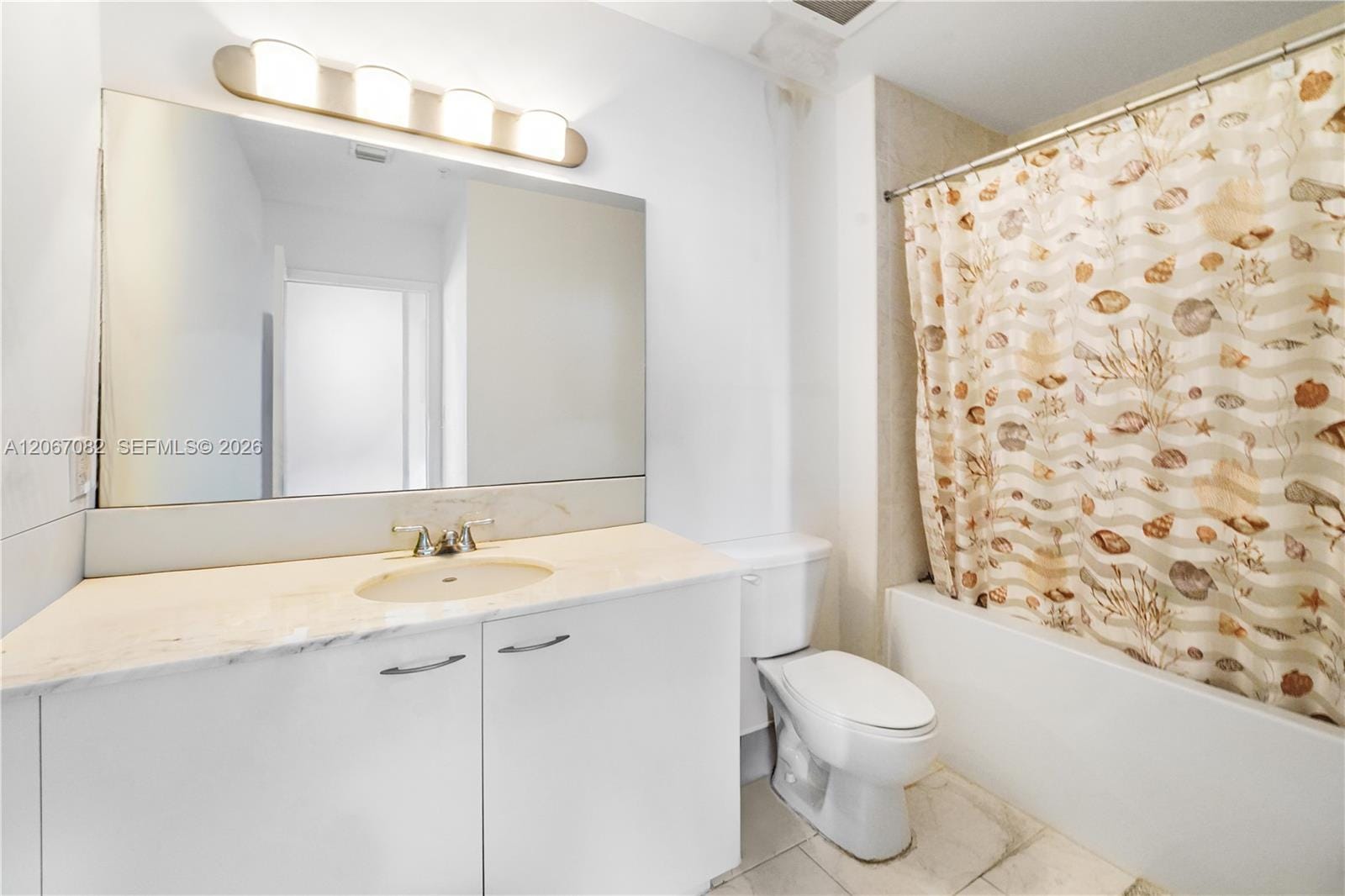 133 NE 2nd Avenue 1102, Miami, FL 33132 photo 8