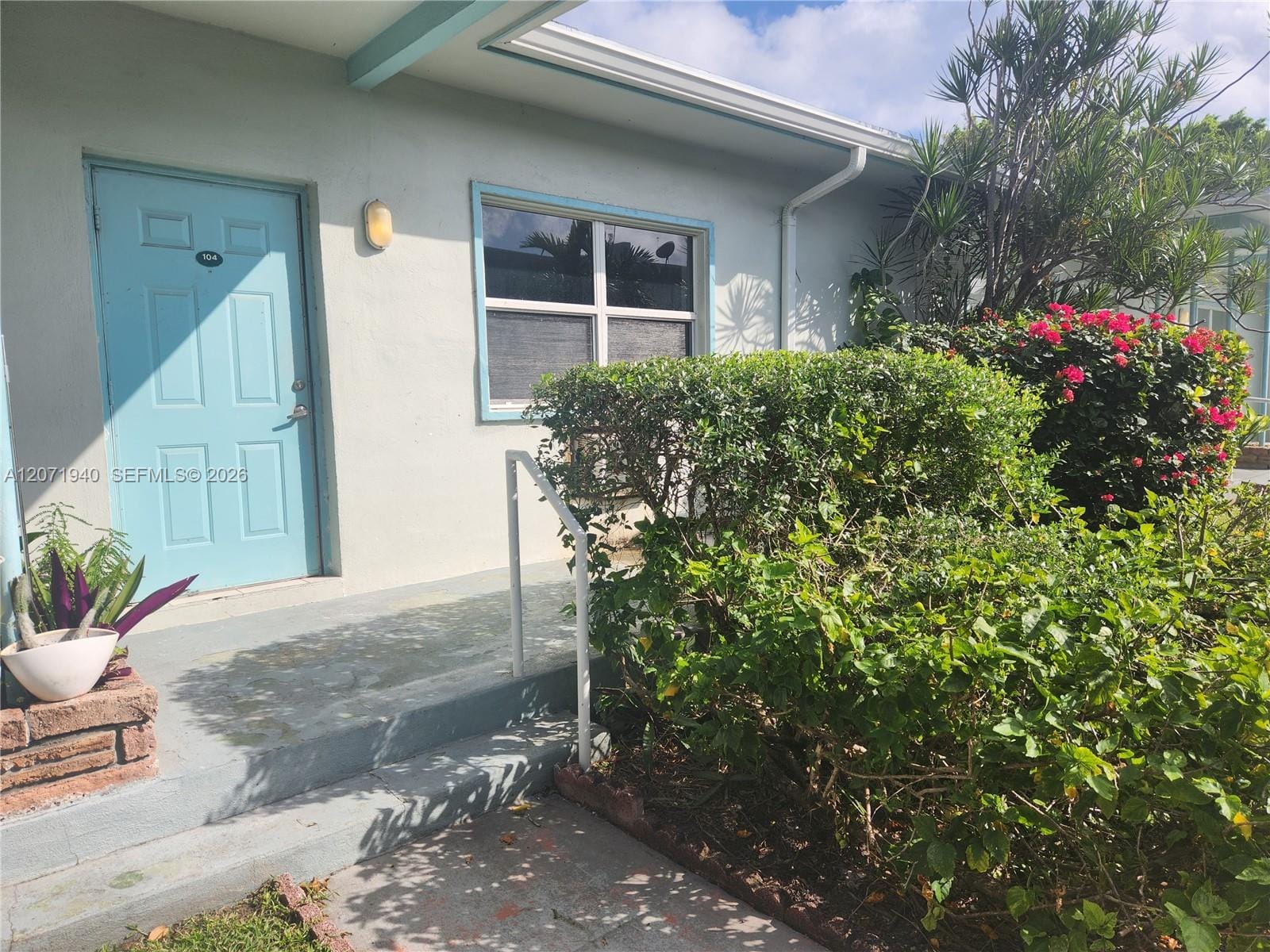 1239 Marseille Drive 4 — photo 6