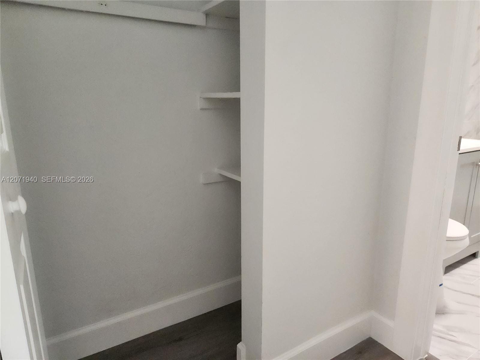 1239 Marseille Drive 4 — photo 9