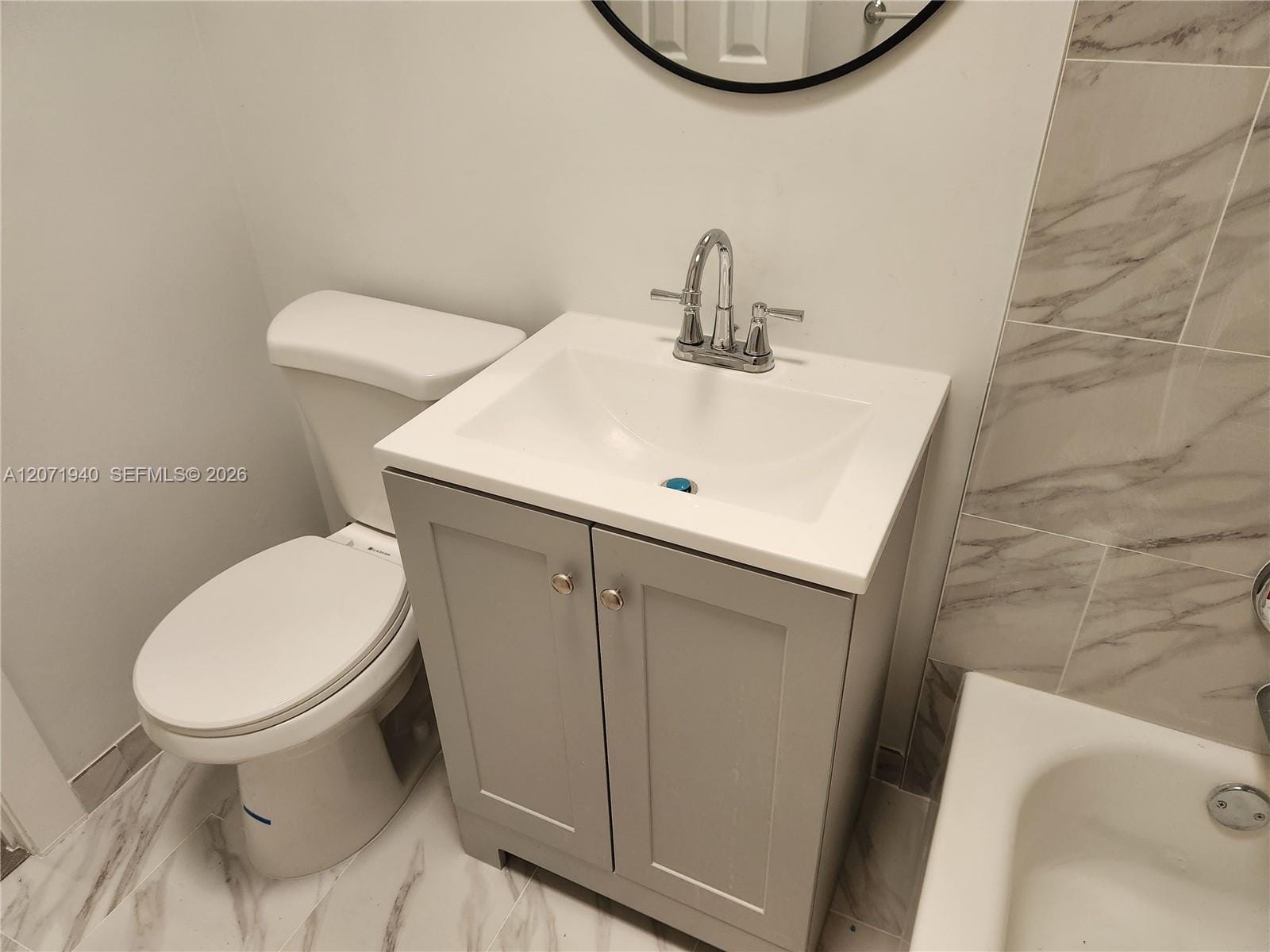 1239 Marseille Drive 4 — photo 10