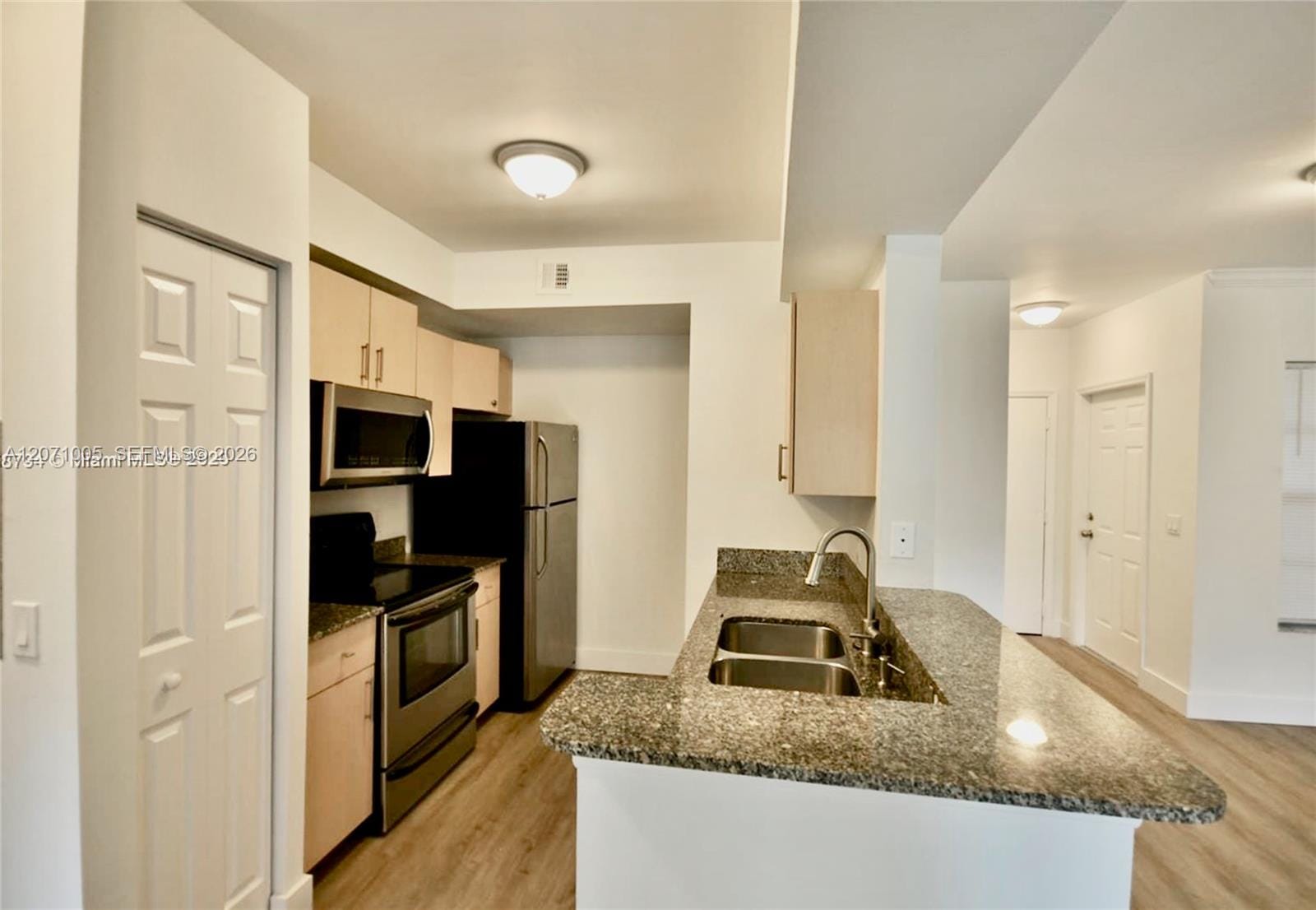 2474 Centergate Drive 103, Miramar, FL 33025