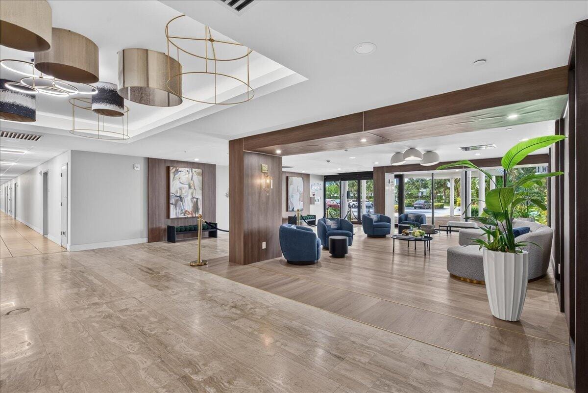 4200 Hillcrest Drive 217, Hollywood, FL 33021 photo 3