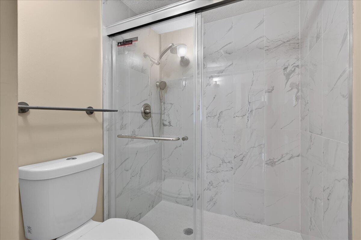 4200 Hillcrest Drive 217, Hollywood, FL 33021 photo 29