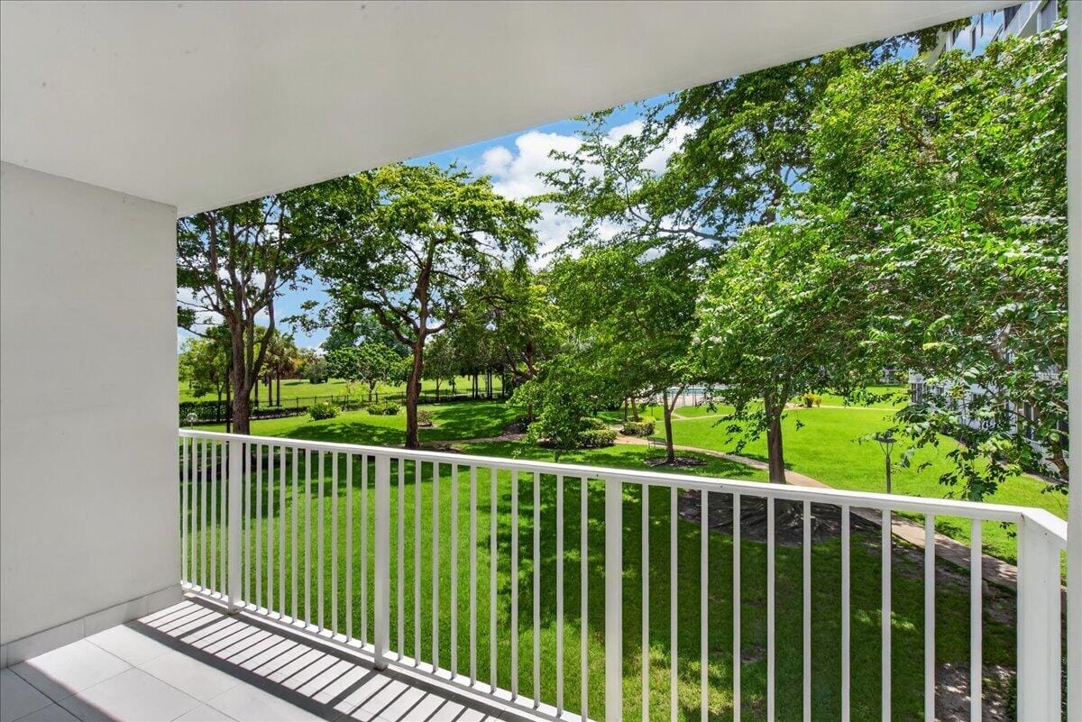 4200 Hillcrest Drive 217, Hollywood, FL 33021 photo 30