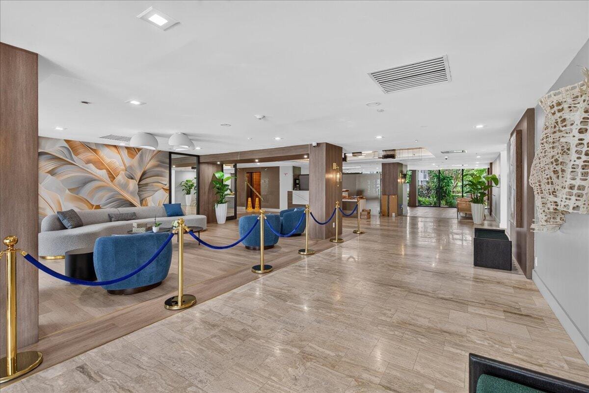 4200 Hillcrest Drive 217, Hollywood, FL 33021 photo 4
