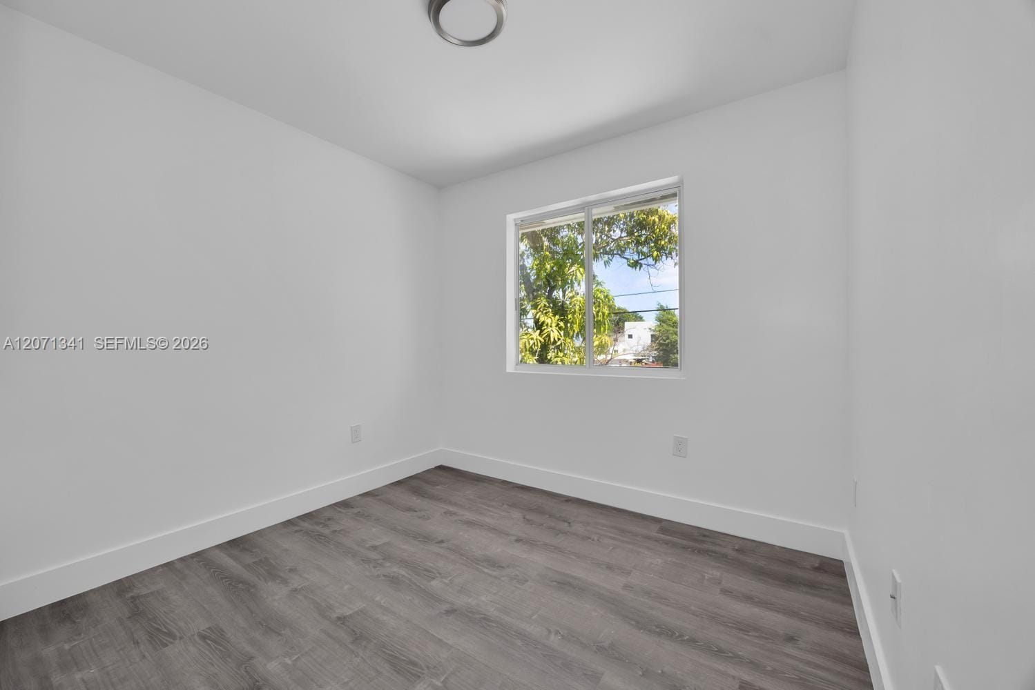 2770 NW 44 Street, Miami, FL 33142 photo 17